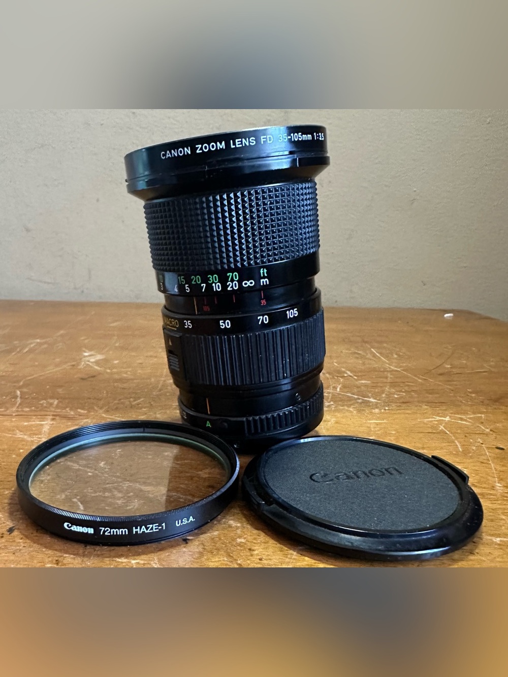 Canon Macro FD 35-105mm f/3.5 Manual Focus Zoom SLR Camera Lens FD Mount Japan